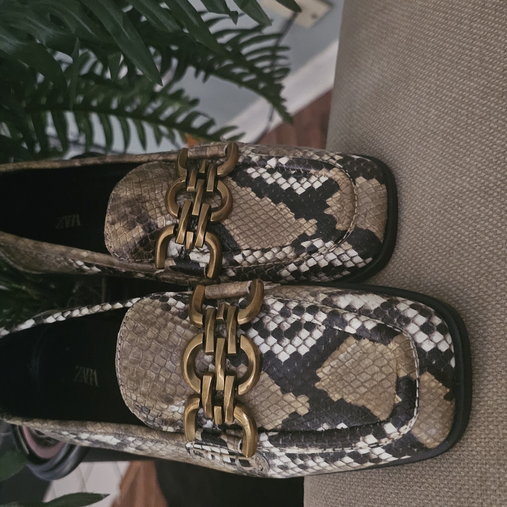 Zara Brown and Black Snakeskin Flats with Gold Accent